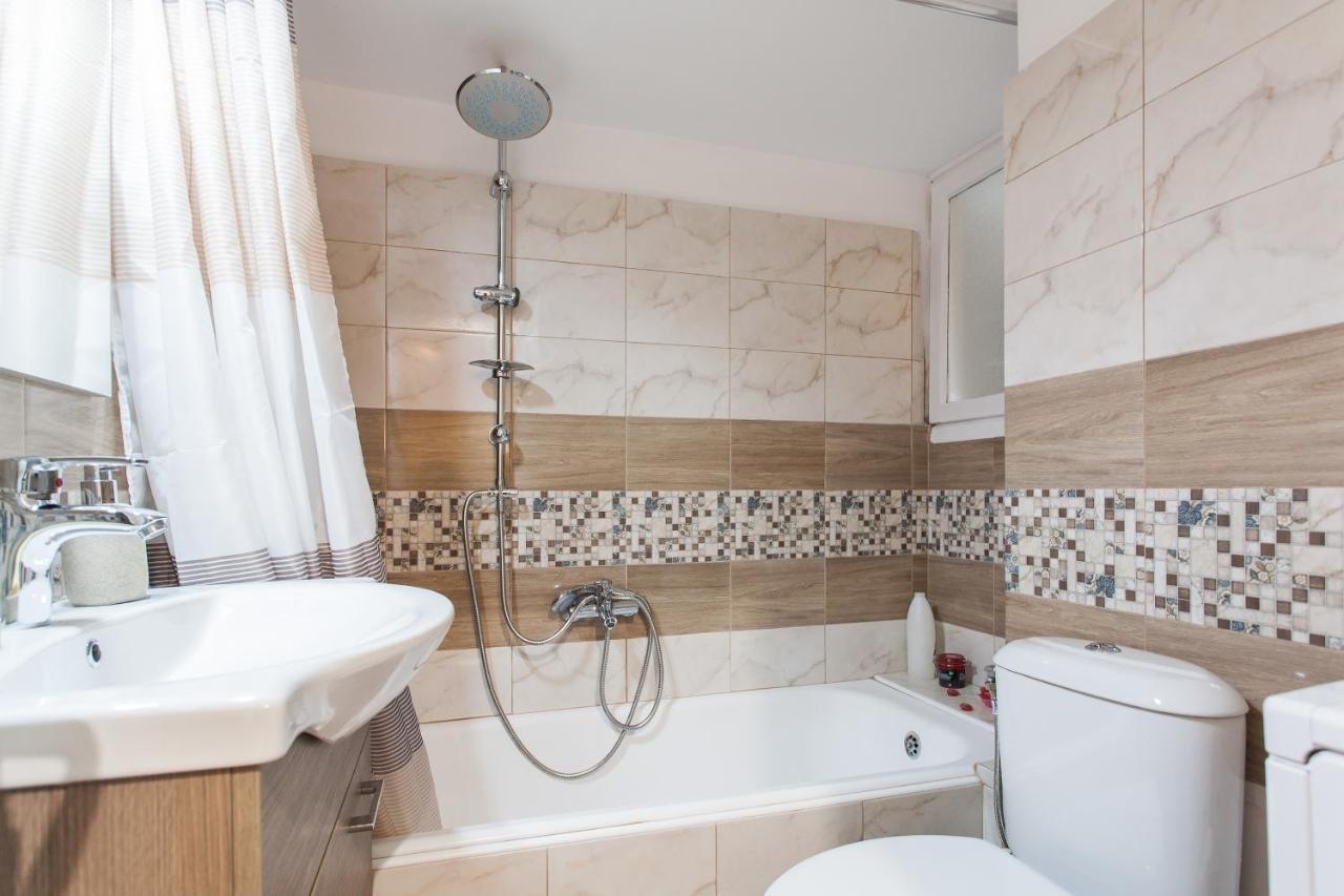 Safe Quiet Rooms In Apartment Close To Metro Station And Walk Acropolis Atenas Exterior foto